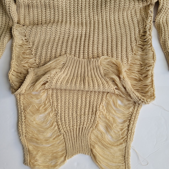 Hera collection S/M crotchet long dress top - Picture 3 of 7